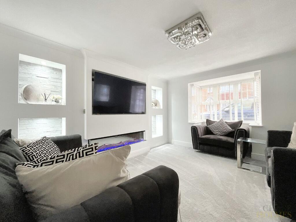 House in South Tyneside, West Harton - View 2
