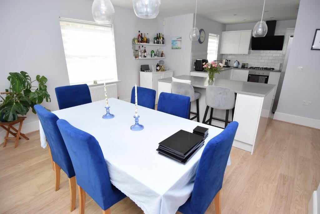 House in Amesbury - More