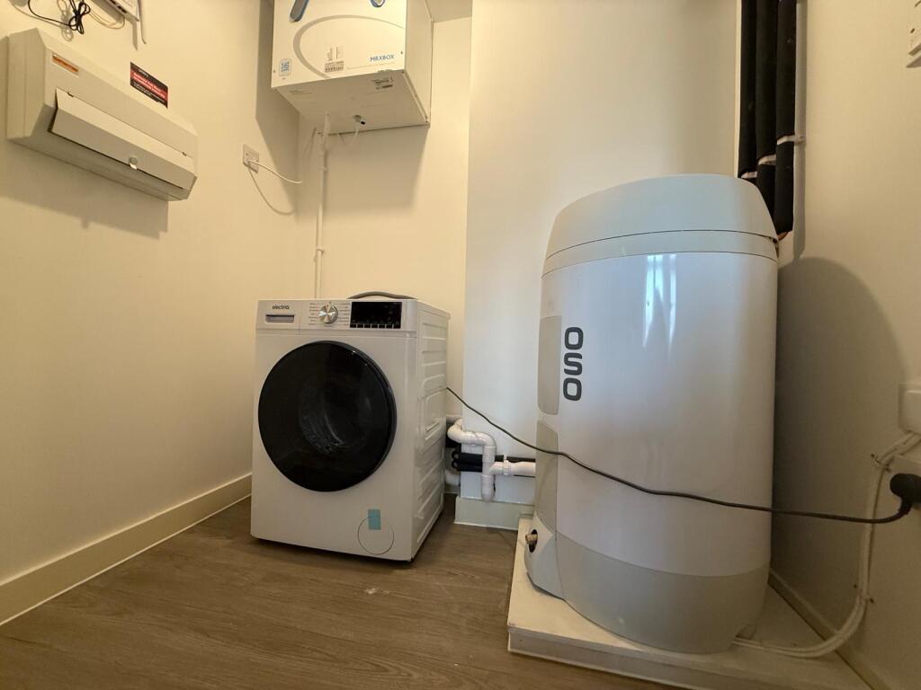 Apartment in Manchester - View 5