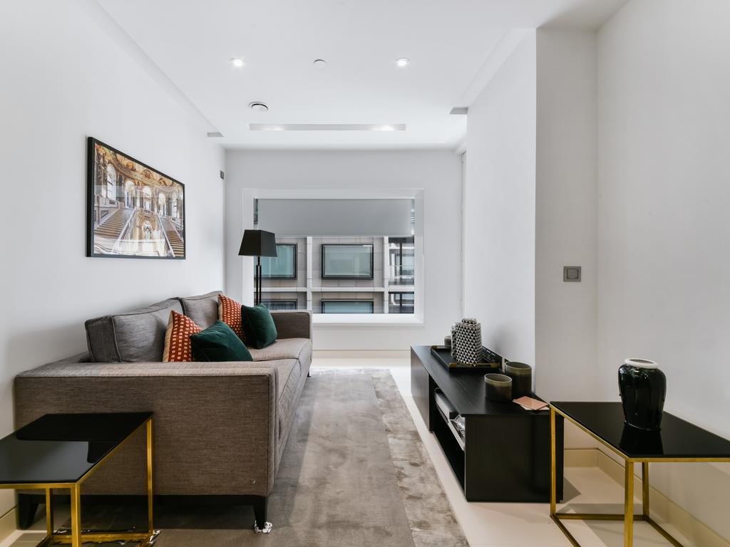 Main image of property: Sugar Quay, Landmark Place, Water Lane, City, London, EC3R