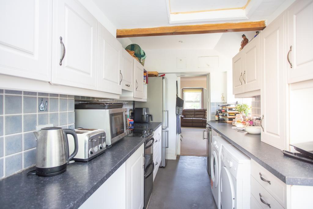 Shrub Lane, Burwash, Etchingham, TN19 7BL photo 3