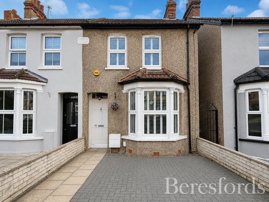 Main image of property: Park Lane, Hornchurch, RM11