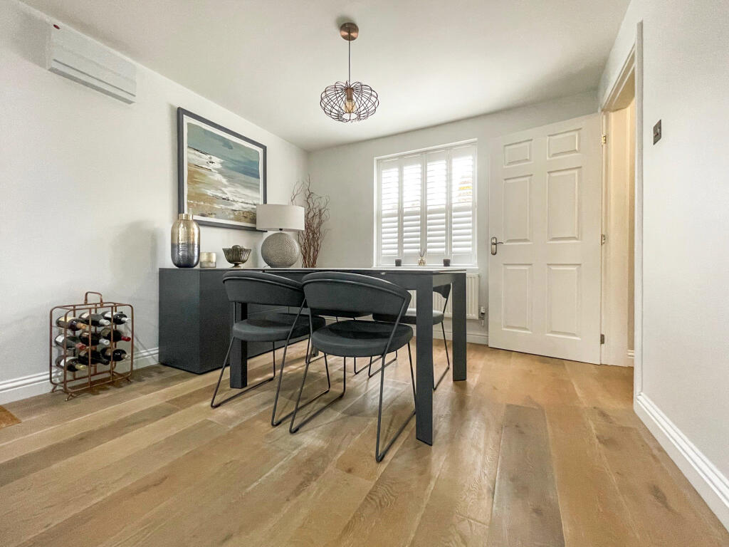 House in Swindon - View 4