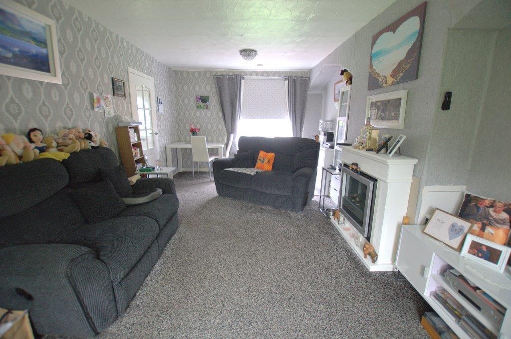 Rannoch Green, West Mains East Kilbride G74 4AL photo 3