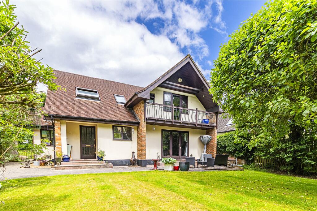 Main image of property: Penmans Hill, Chipperfield, Kings Langley, Hertfordshire, WD4