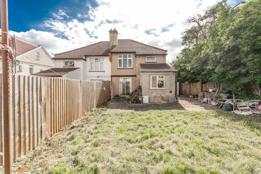 House in London - View 4