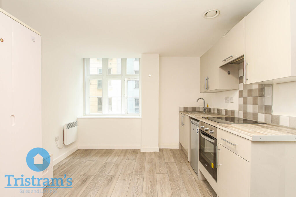 Professional Studios Bills Inclusive | Talbot Street - View 3