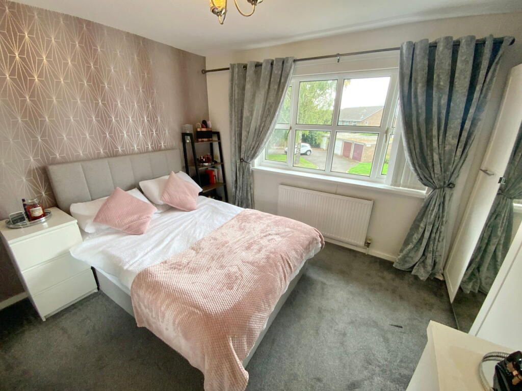 House in Dudley, West Midlands - More