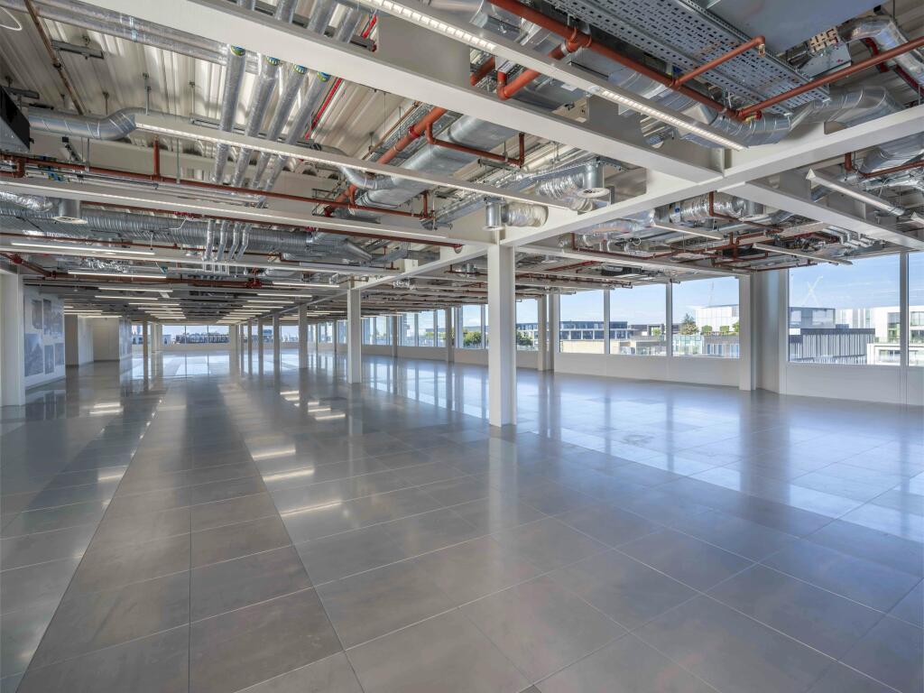 2025 08 28 12HDR.jpg