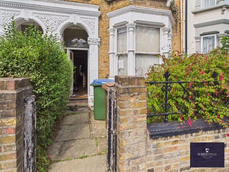 Leybourne Road, Bushwood E11 photo 2