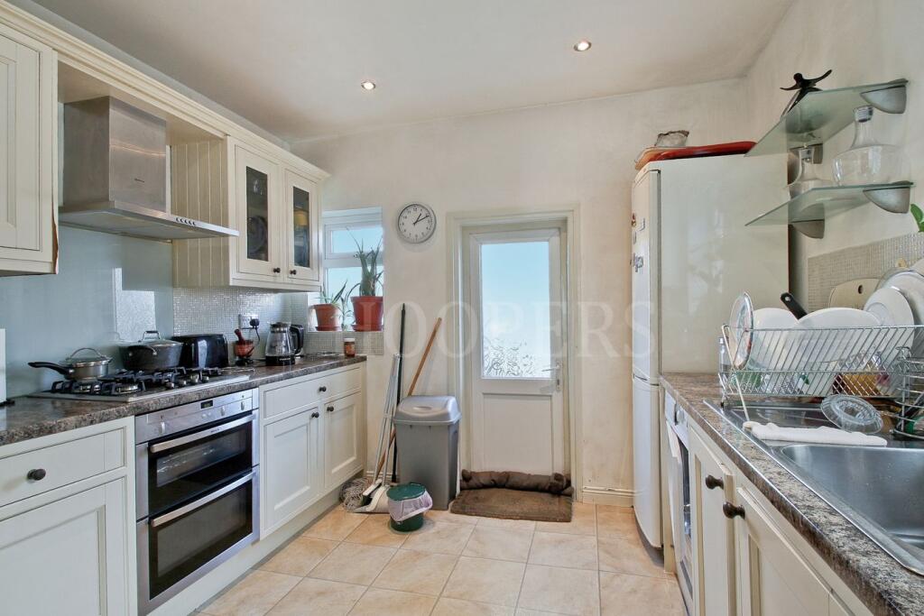 House in London - View 4