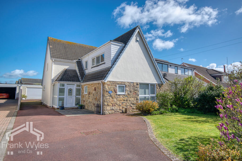 Main image of property: 209 Heyhouses Lane, Lytham St. Annes