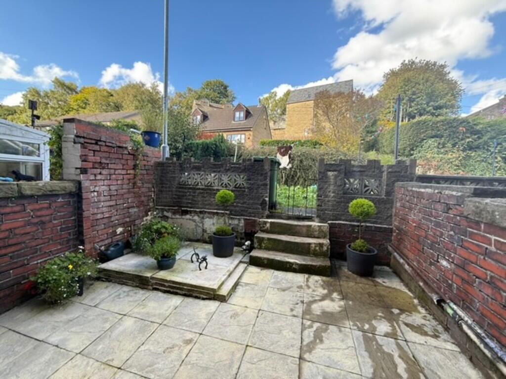 Maitland Street, Walsden, Todmorden photo 2
