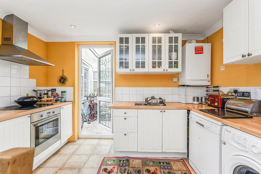 Westward Road, Chingford - More