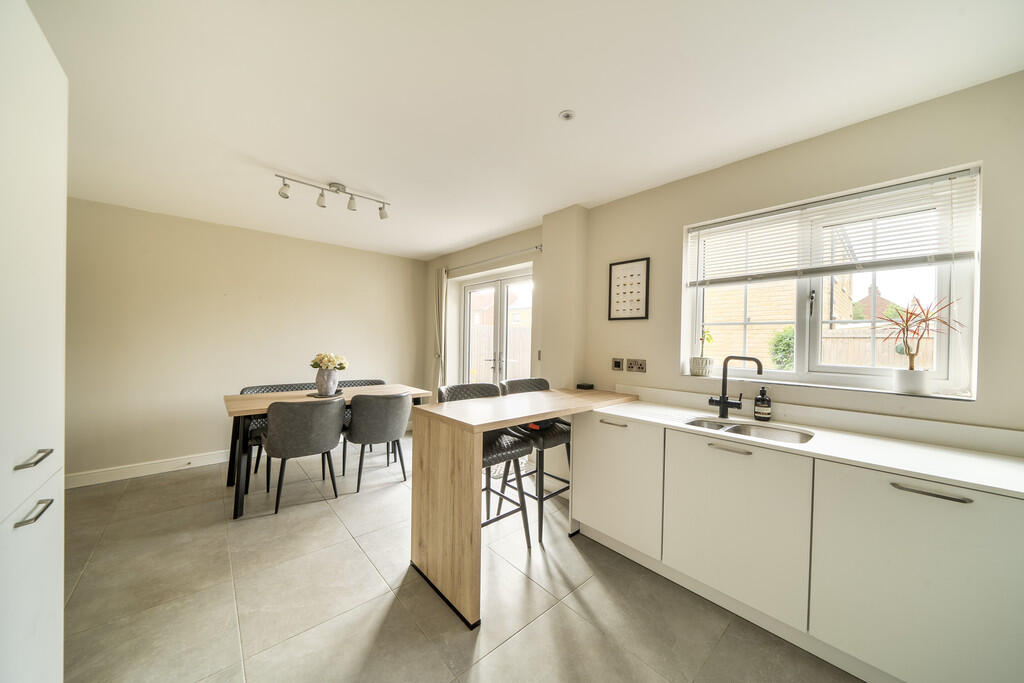 Yew tree House, Moor Lane, Hunsingore LS22 5FQ  photo 4