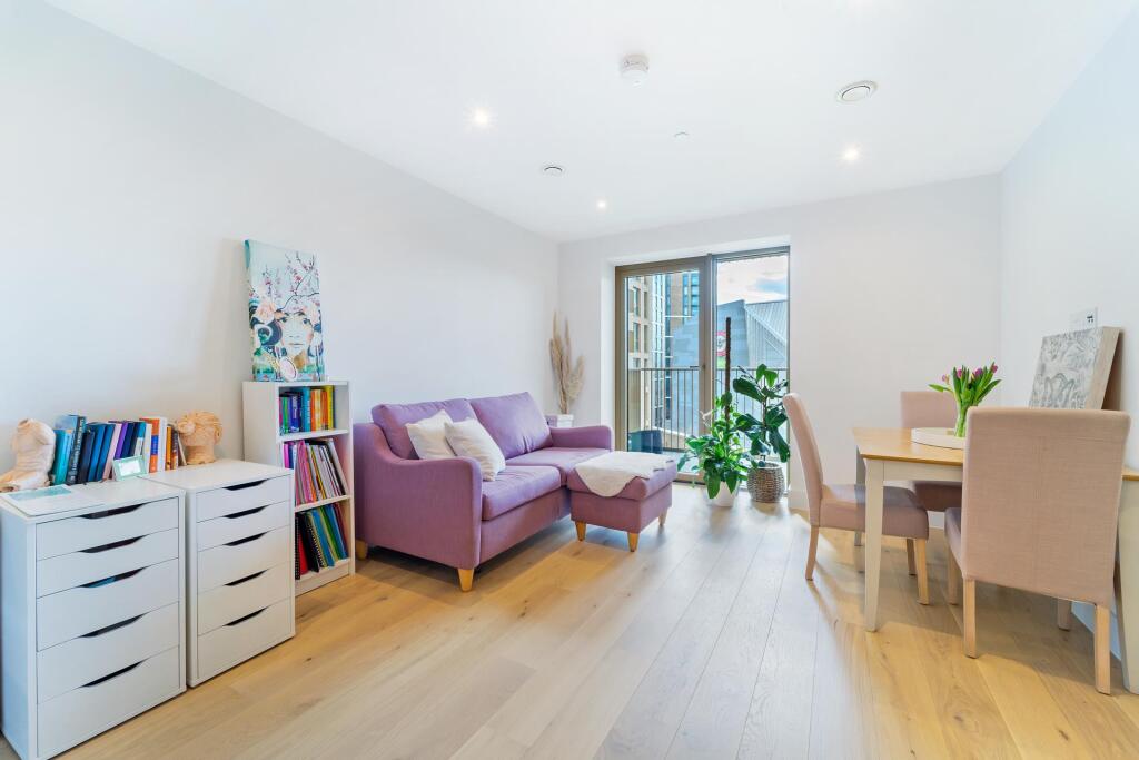 Main image of property: Hive House, Brentford, TW8