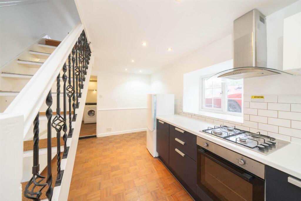 Chapel Street, Whaley Bridge, High Peak photo 2