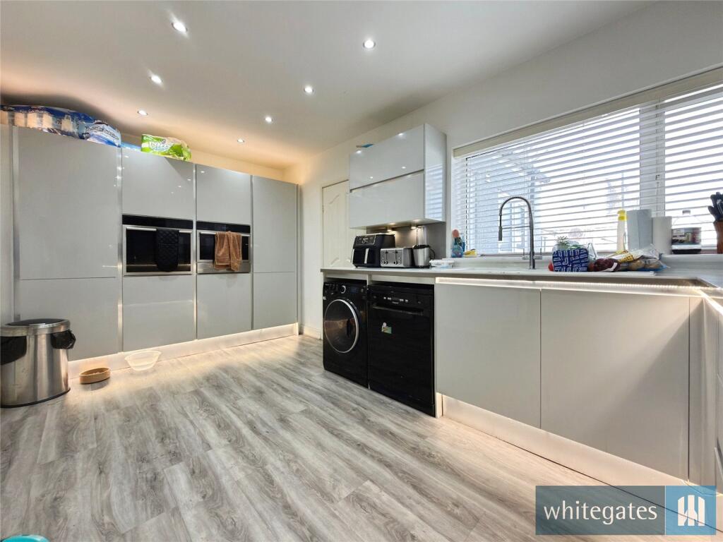 House in Sefton, Ford - View 4
