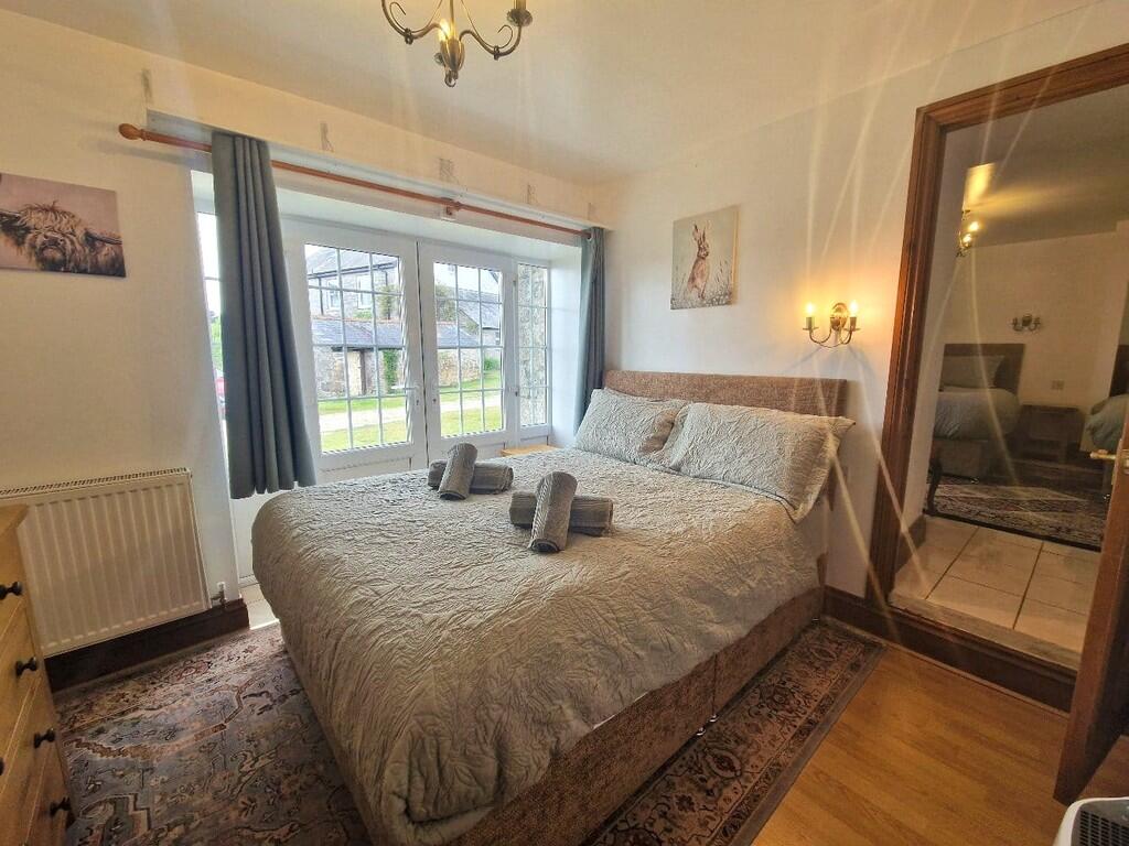 House in Truro, Mabe - View 5