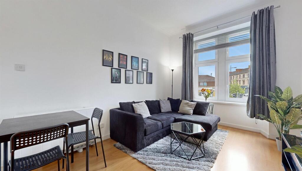Apartment in Glasgow, West Dunbartonshire - View 3