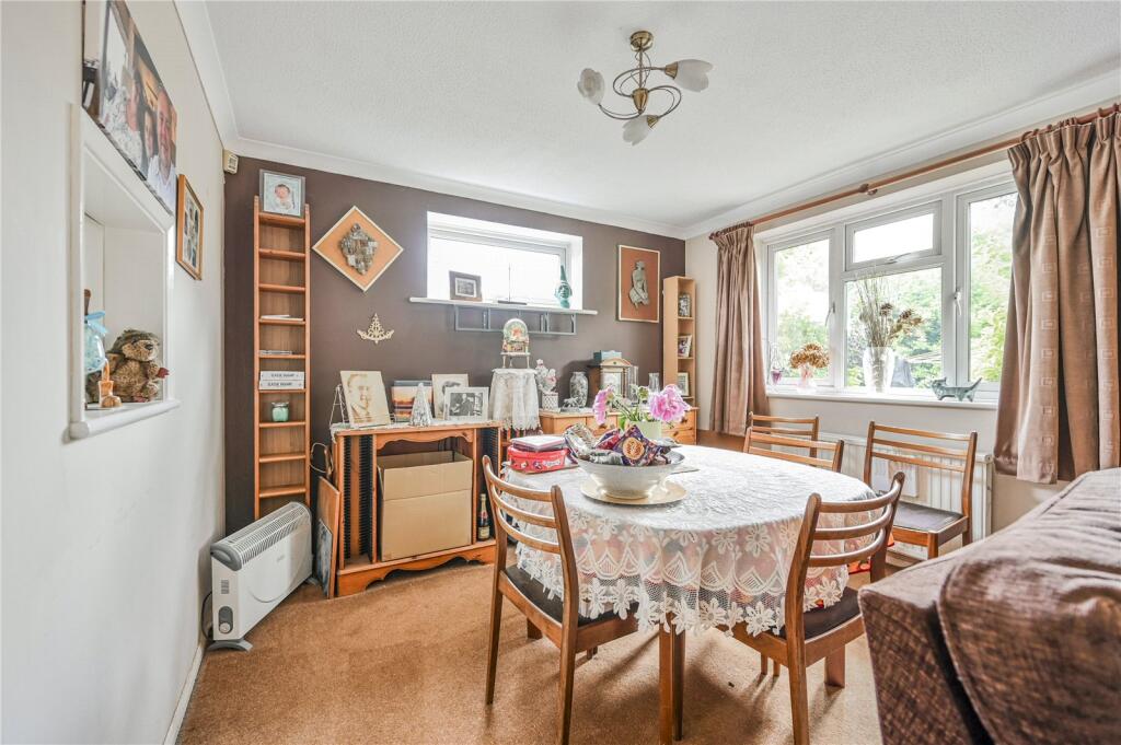 House in London, Brunswick Park - View 5