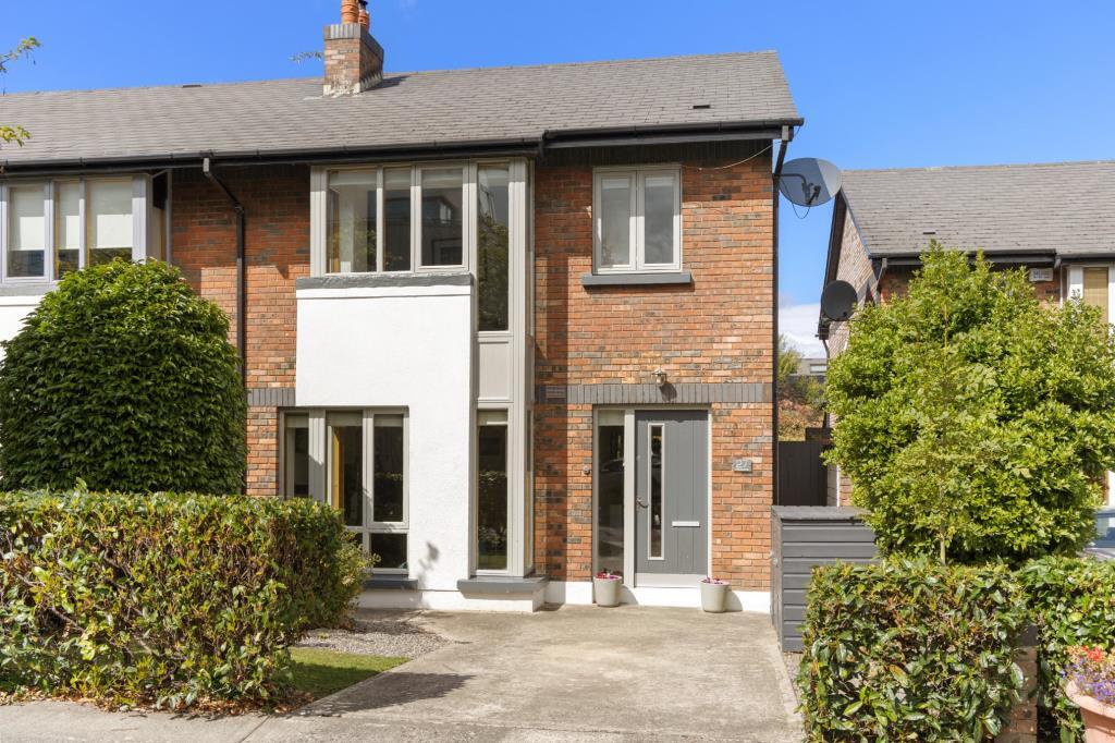 Main image of property: 27 The Headlands, Bray, Co. Wicklow, A98 EY24