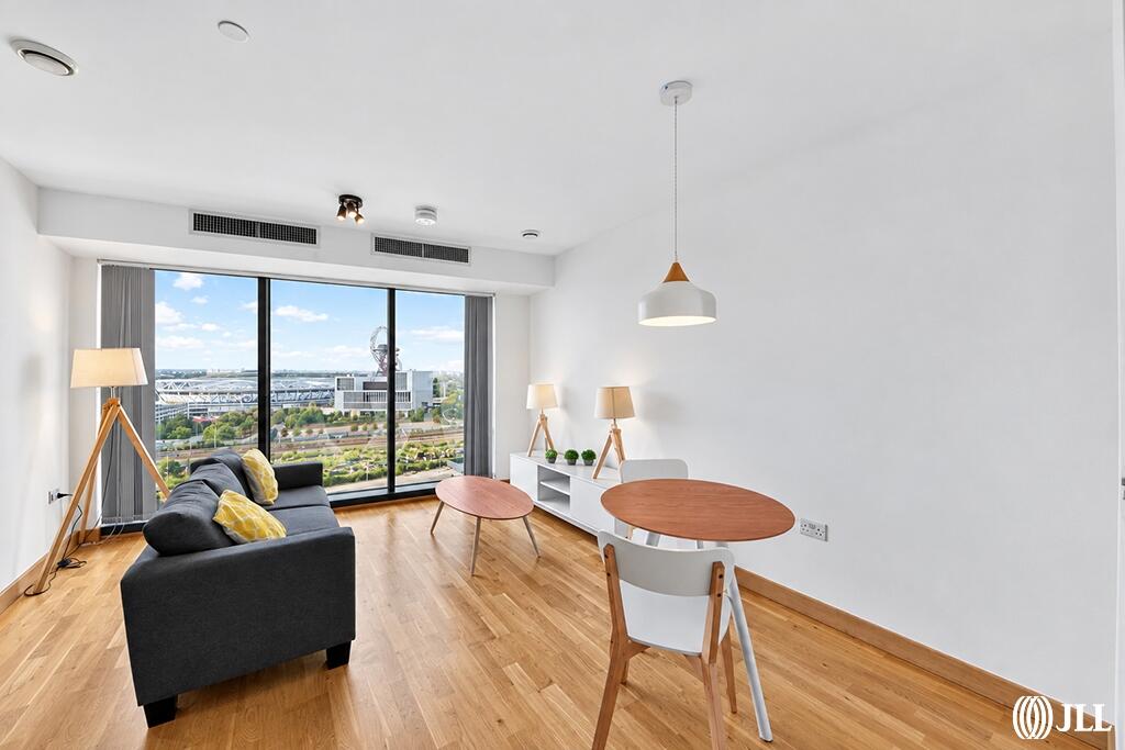 Apartment in London - View 5