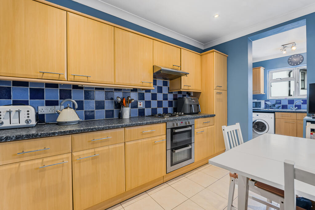 Additional image 11 of Folly Avenue, St. Albans, Hertfordshire, AL3