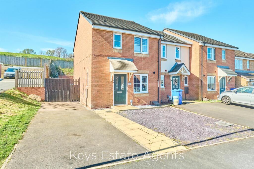 Main image of property: Knowles View, Talke, Stoke-On-Trent