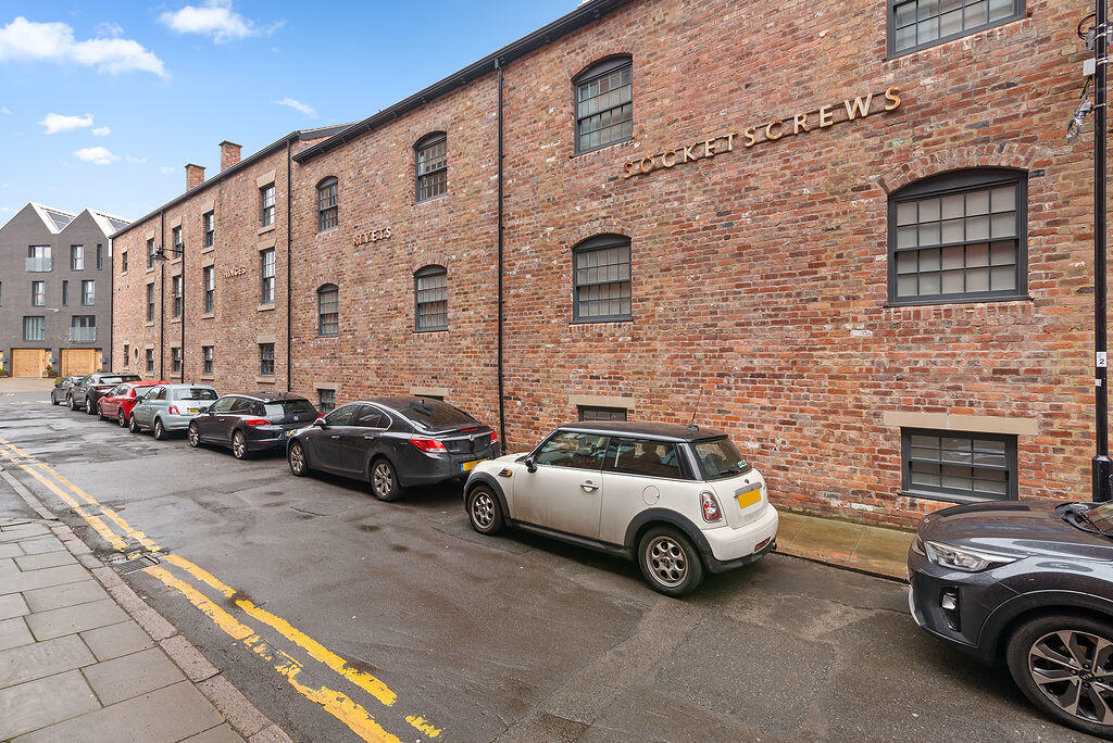 Main image of property: Dun Fields, Kelham Island, S3 8EW