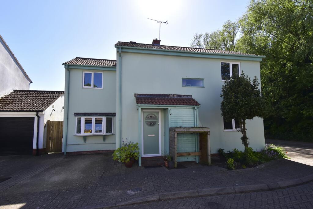 Main image of property: Mitchell Close, Bovingdon, HP3 0RU