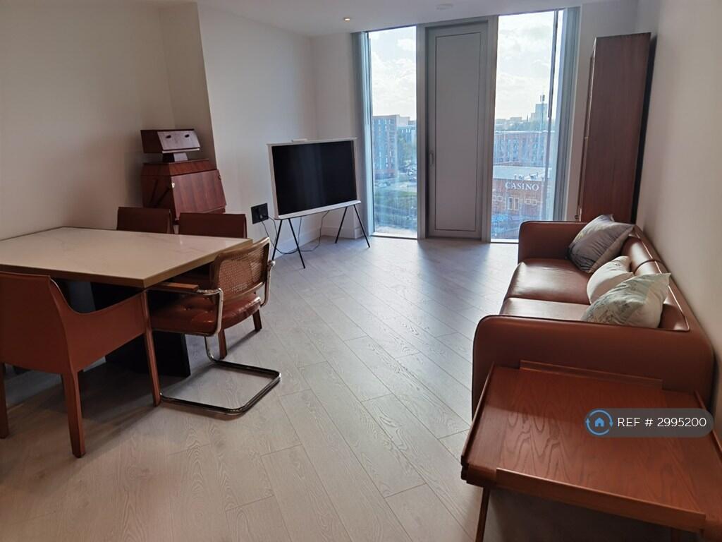 Main image of property: Vista River Tower, Manchester, M3