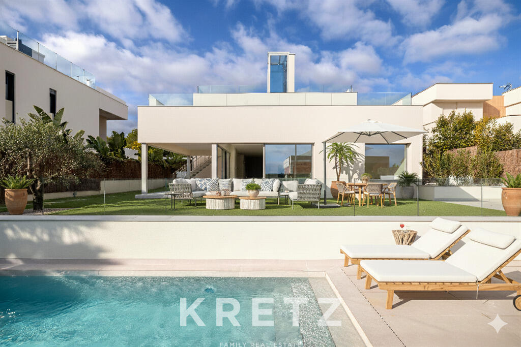 Main image of property: Catalonia, Barcelona, Sitges