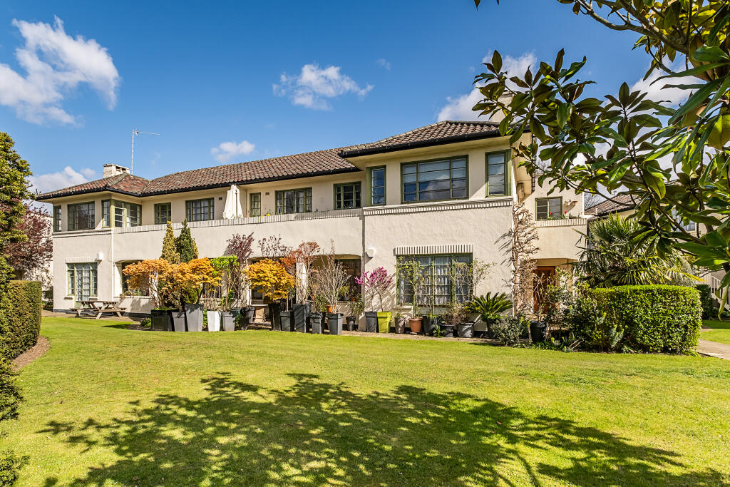 Main image of property: Colebrook Close, London, SW15