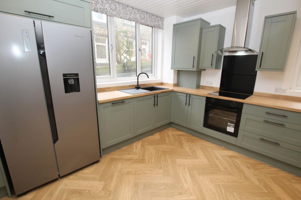 House in Calderdale, Bottoms, Todmorden - View 5