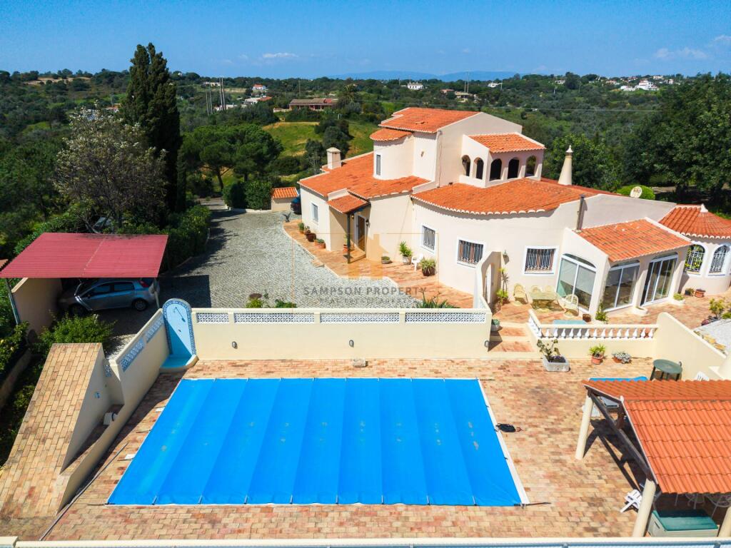 Main image of property: Algarve, Lagoa