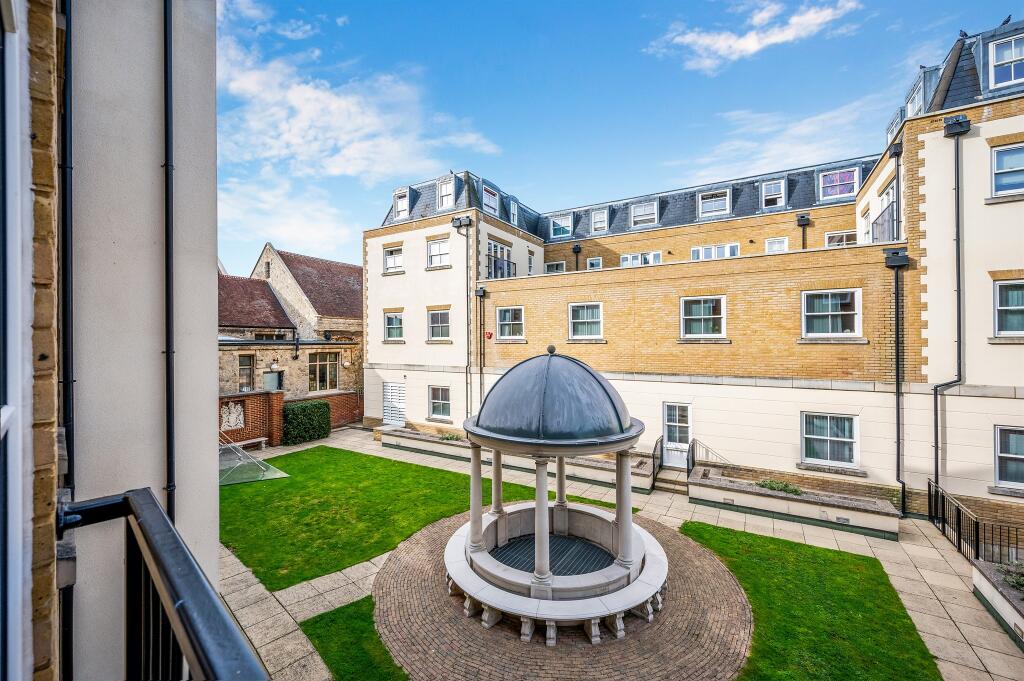 Main image of property: The Parade, Epsom