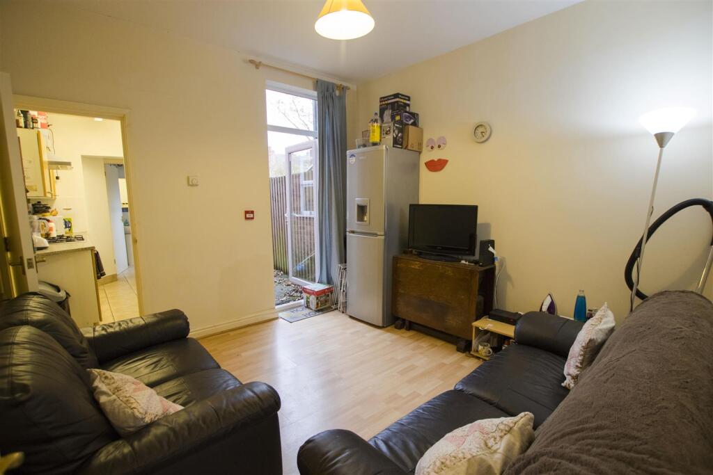 Main image of property: Gleave Road, Selly Oak, Birmingham, West Midlands, B29