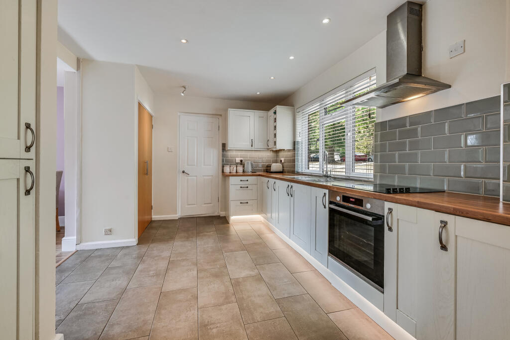 House in Chelmsford, West Hanningfield - View 4
