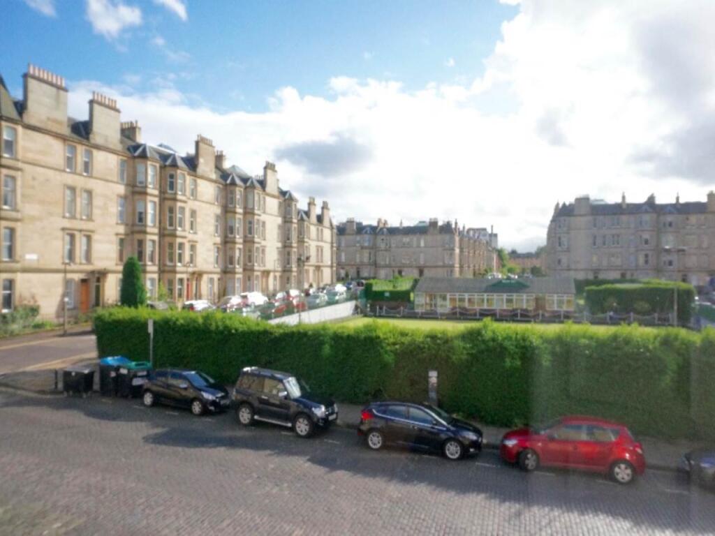 Apartment in Edinburgh - View 2
