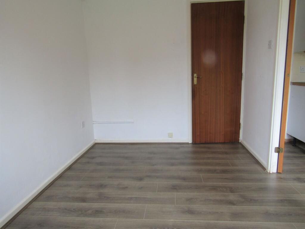 Additional image 3 of Burdons Close, Birmingham, B34