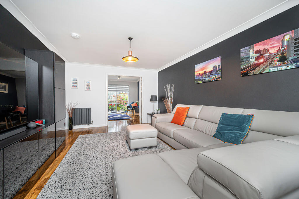 House in Kirkcaldy, Fife - View 4