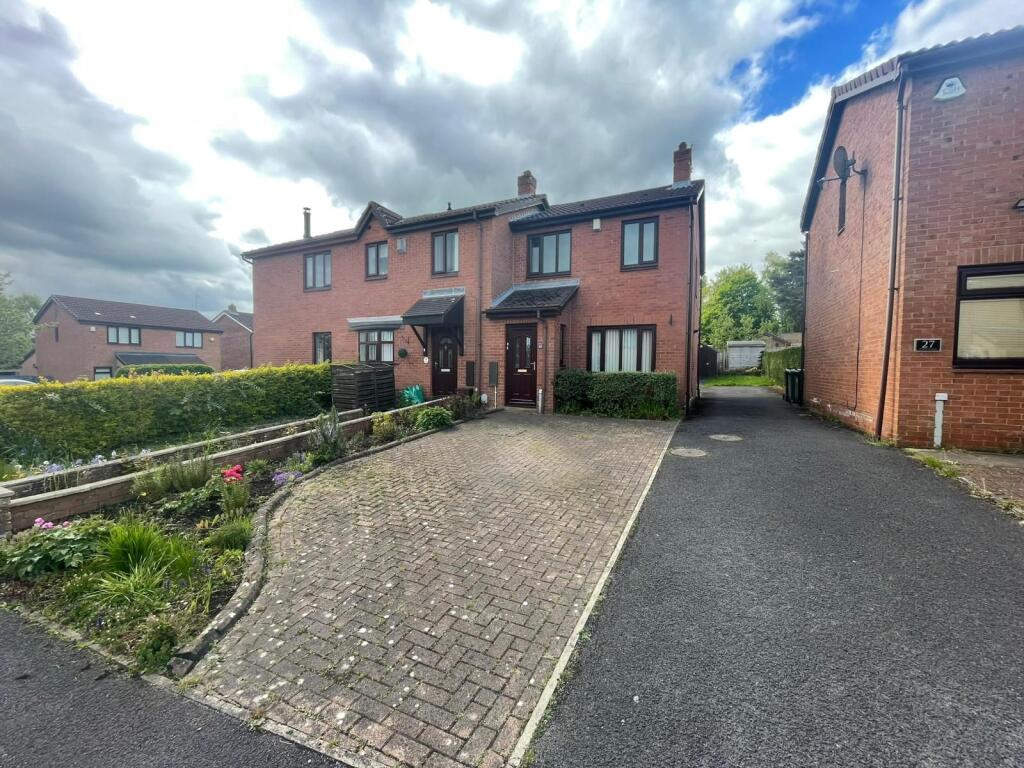 Main image of property: Dominies Close, Rowlands Gill, Tyne and Wear, NE39