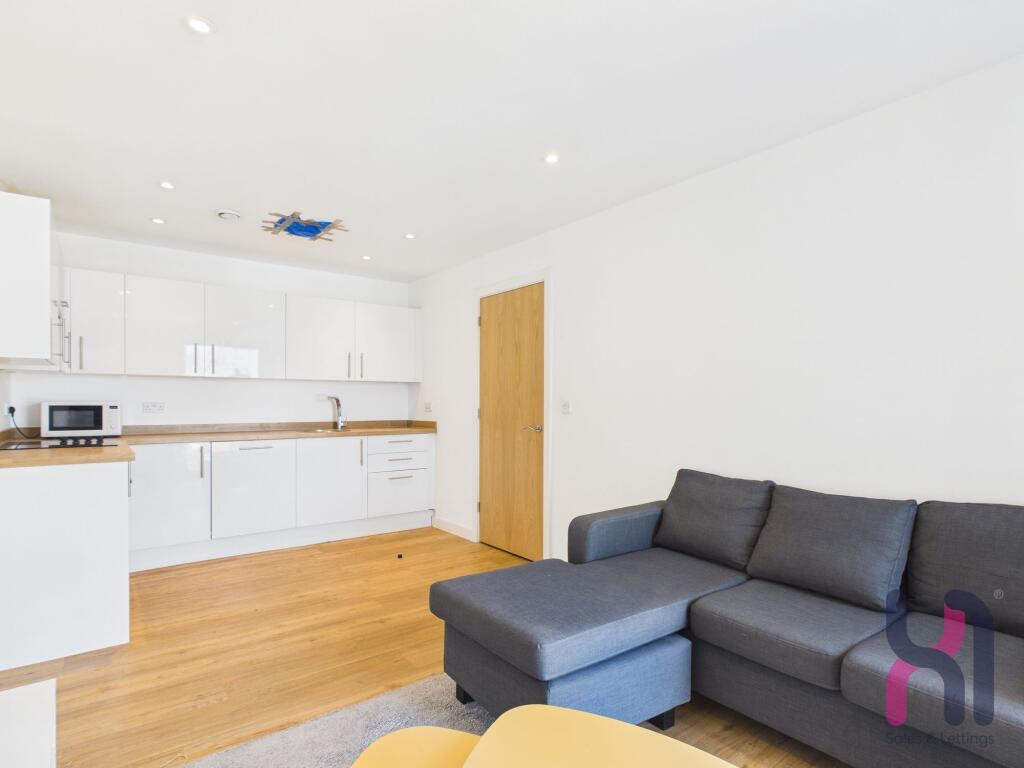 Apartment in Manchester - View 2