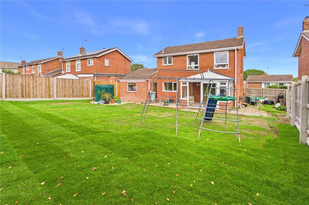 House in Reading - More