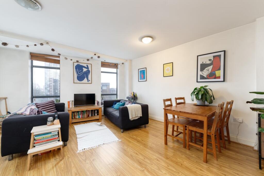 Main image of property: 7 Valentia Place, Sw9