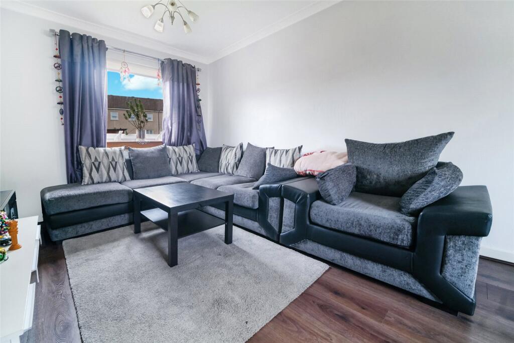 House in Glasgow - More
