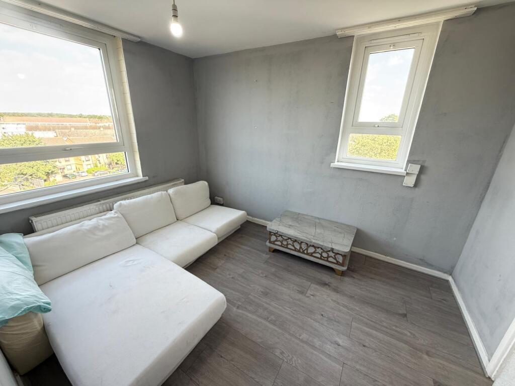 Apartment in London - View 4