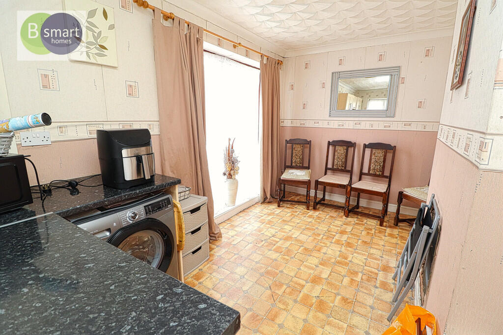 House in Doncaster, South Yorkshire - View 4
