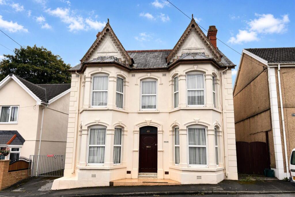 Main image of property: Llwynhendy Road, Llanelli, Carmarthenshire, SA14